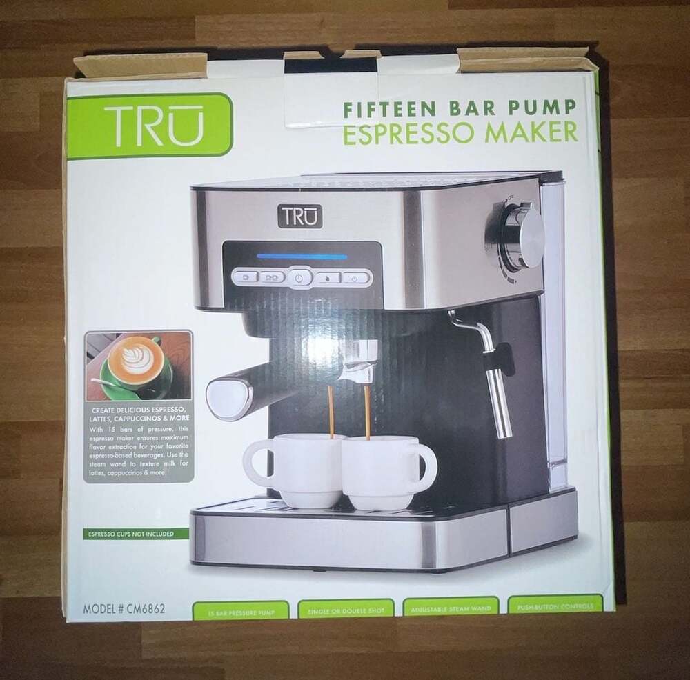 TRU Fifteen Bar Pump Espresso Maker Model CM6862